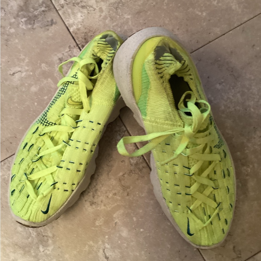 Nike Kids Bright Yellow Lace-Up Sneakers